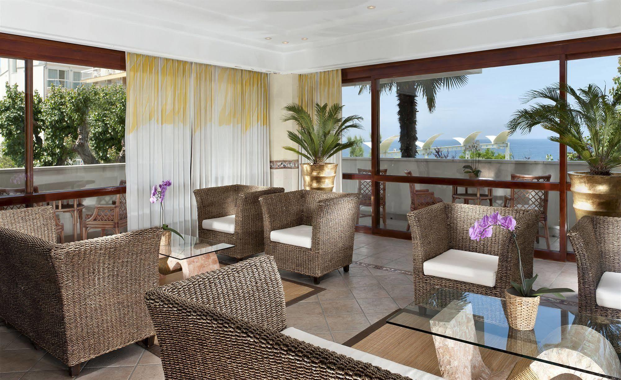 Hotel Alexander Gabicce Mare Esterno foto